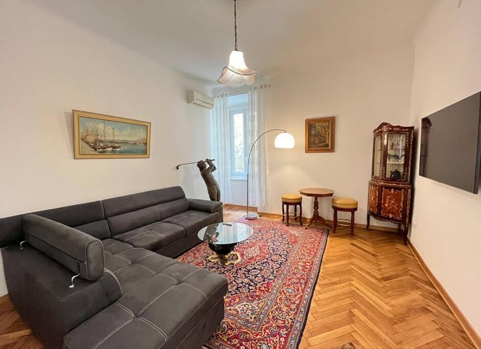 Residence Belvedere Paduina Триест Екстериор снимка